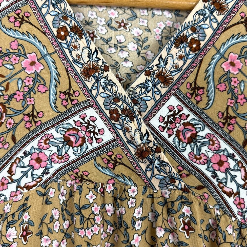 Hayden LA Tan Floral Boho Peasant Blouse Top Sz Small Surplice Flowy Lightweight - Picture 3 of 9